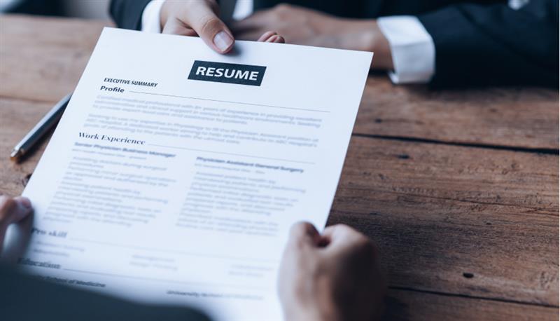 How to Make Your Resume Stand Out in Tech Hiring